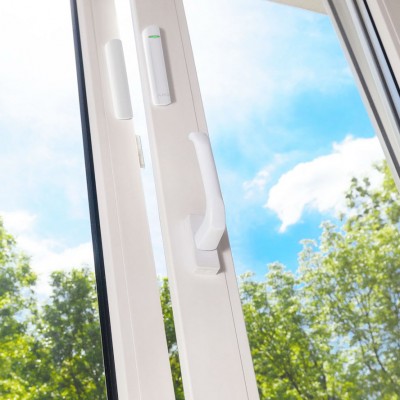 Датчик відкриття дверей/вікна Ajax DoorProtect Plus White (000007231) Датчик відкриття дверей/вікна Ajax DoorProtect Plus White (000007231)