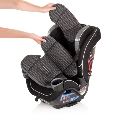 Автокрісло Evenflo EveryFit 3 в 1 (1,8 до 54,4 кг) Olympus Black (032884204694) Автокрісло Evenflo EveryFit 3 в 1 (1,8 до 54,4 кг) Olympus Black (032884204694)