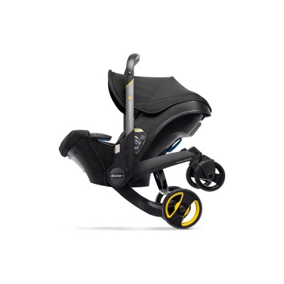 Автокрісло Doona Infant Car Seat Nitro Black (SP150-20-033-015) Автокрісло Doona Infant Car Seat Nitro Black (SP150-20-033-015)