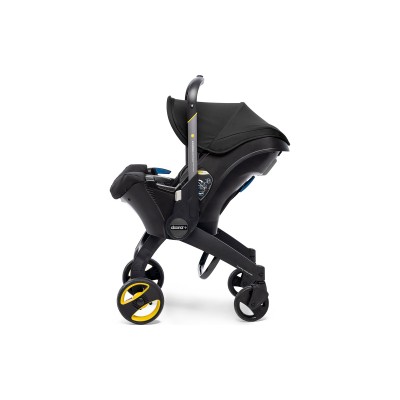 Автокрісло Doona Infant Car Seat Nitro Black (SP150-20-033-015) Автокрісло Doona Infant Car Seat Nitro Black (SP150-20-033-015)